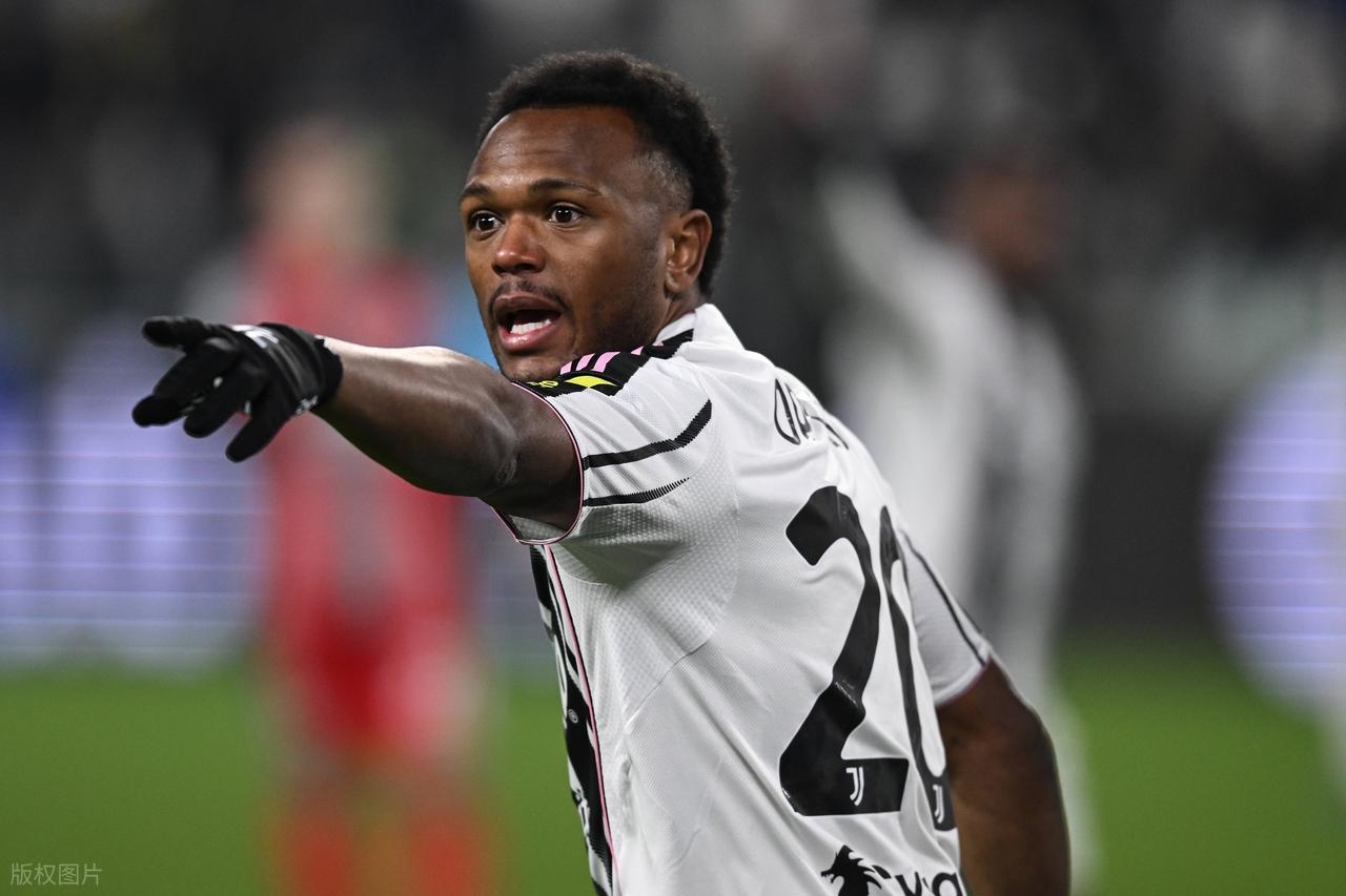 尤文图斯零封对手，主场5比0胜克雷莫纳，戴维连场进球，联赛第四