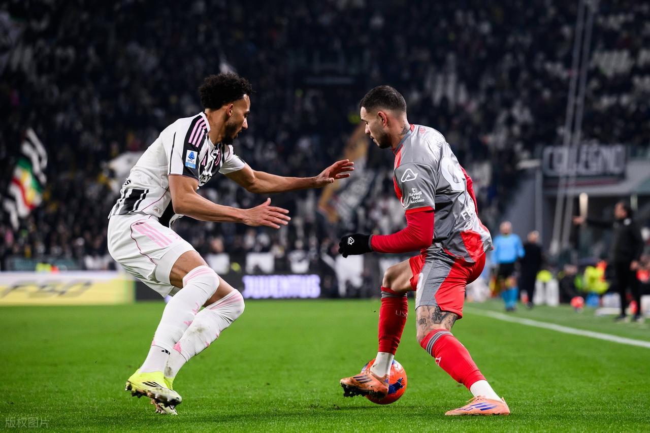 尤文图斯零封对手，主场5比0胜克雷莫纳，戴维连场进球，联赛第四