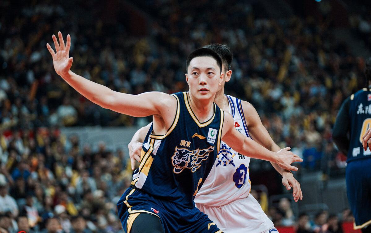 星空体育官网-CBA前16轮排名！广东两连败，北京落到第5，辽宁输球被宁波追上
